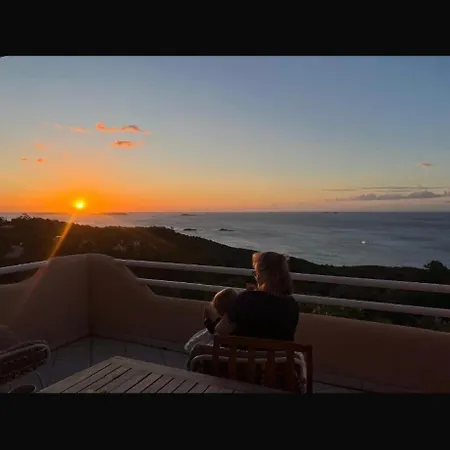 Maison Vue Palombaggia Hébergement de vacances *