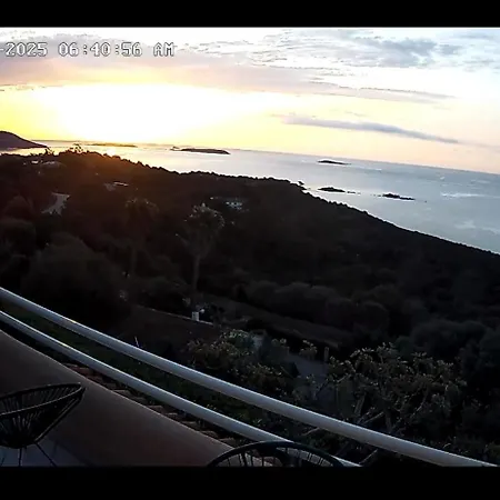 Vue Exceptionnelle A Palombaggia 度假居
